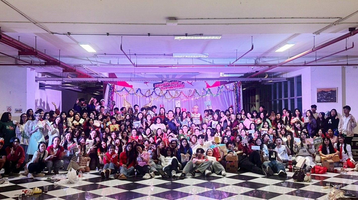 กิจกรรมปาร์ตี้คริสต์มาสและปีใหม่ 2569 สาขาวิชาภาษาอังกฤษธุรกิจ เต็มไปด้วยรอยยิ้มและความประทับใจ