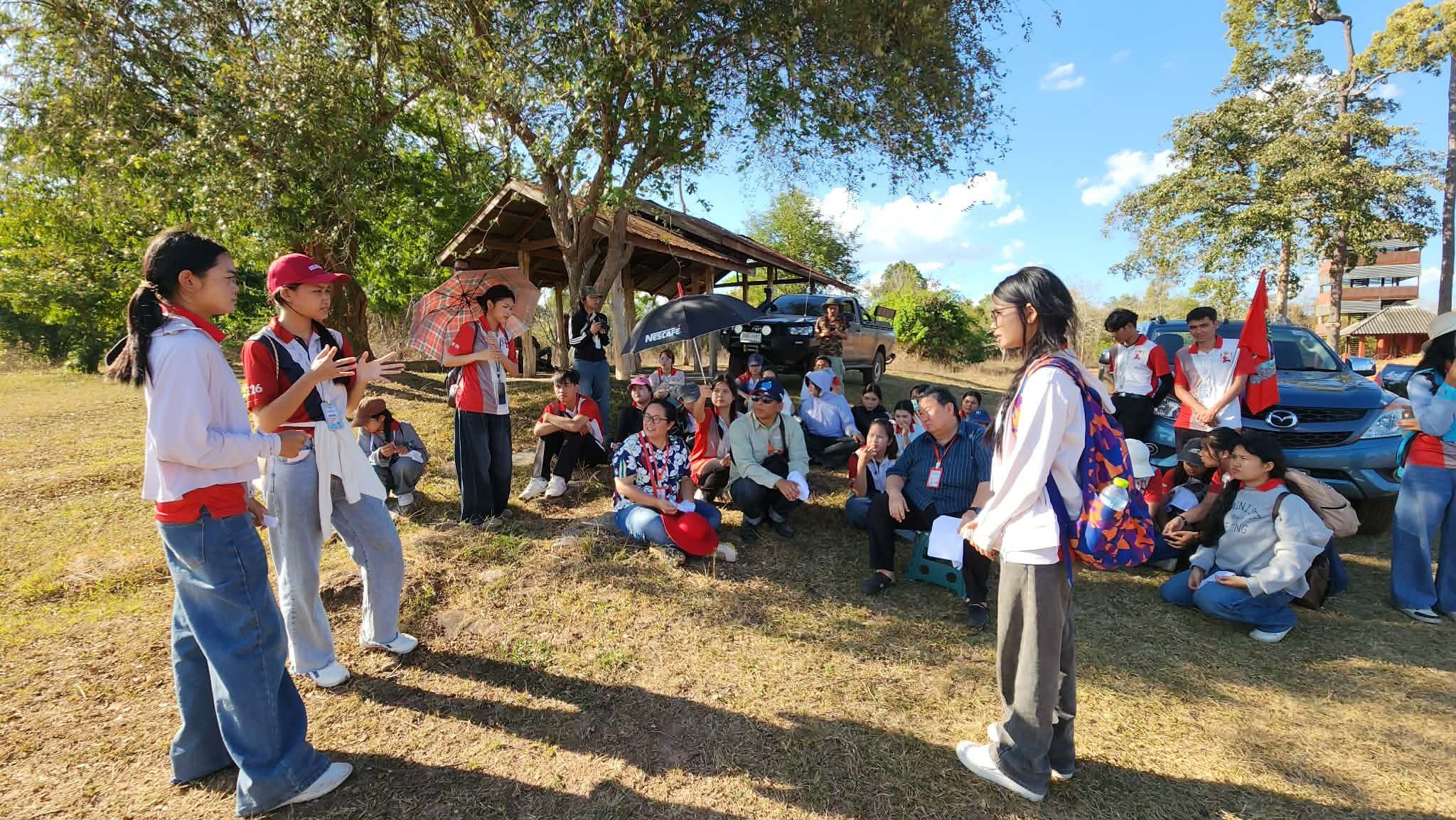 โครงการทัวร์จำลอง "Heng Heng Holy Tour" สาขาวิชาภาษาอังกฤษธุรกิจ นำนักศึกษาสาขาวิชาภาษาอังกฤษธุรกิจ ชั้นปีที่ 2 หมู่ 1 ออกสำรวจสถานที่จริง ภายใต้รายวิชา "ภาษาอังกฤษเพื่อธุรกิจท่องเที่ยว 1 (2042302)"